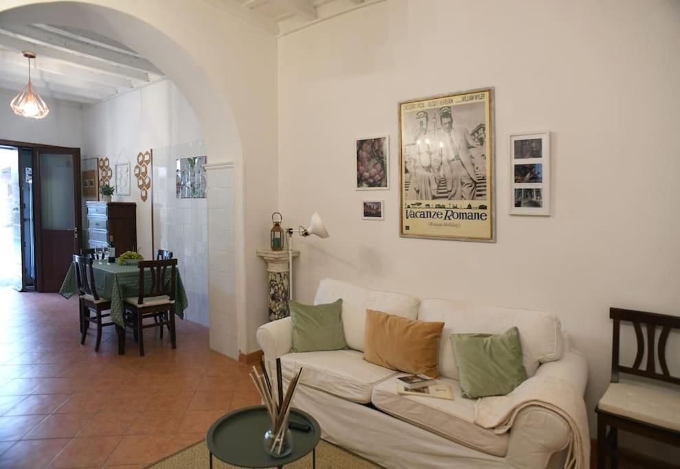 Locanda Cappellari - Campo De' Fiori Рим Экстерьер фото